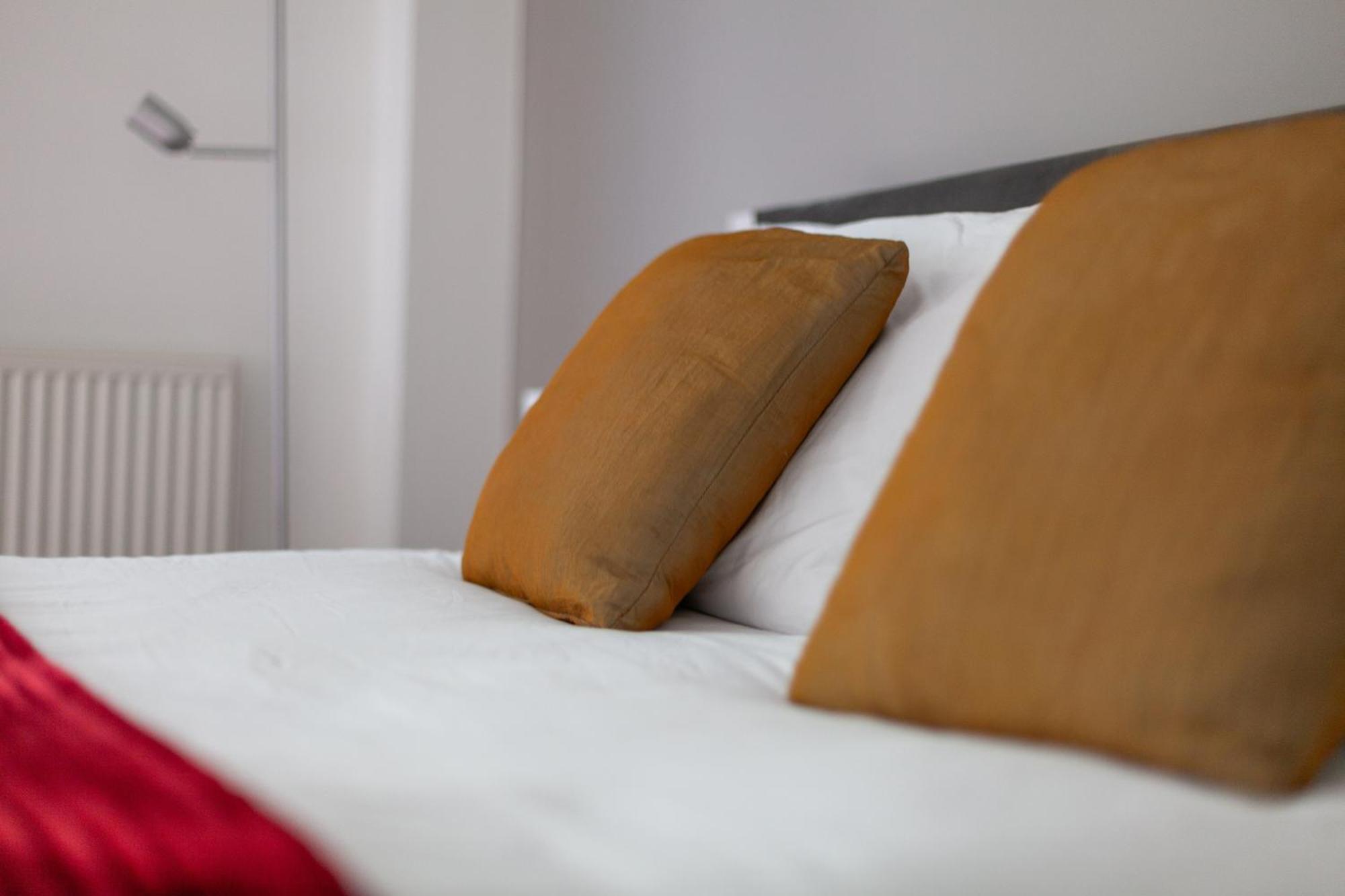Deluxe Holborn Two Bedroom Apartment London Exteriör bild