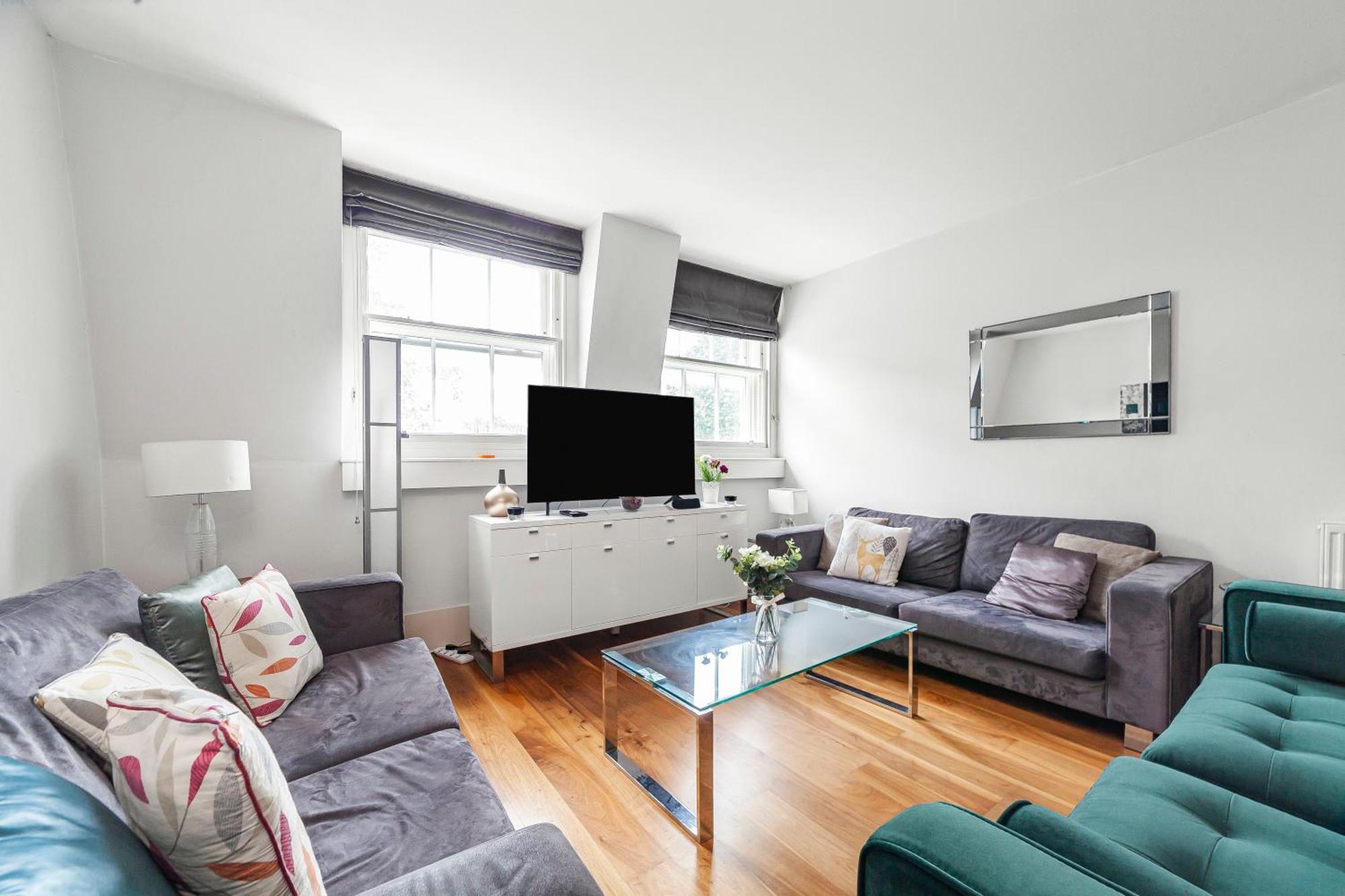 Deluxe Holborn Two Bedroom Apartment London Exteriör bild