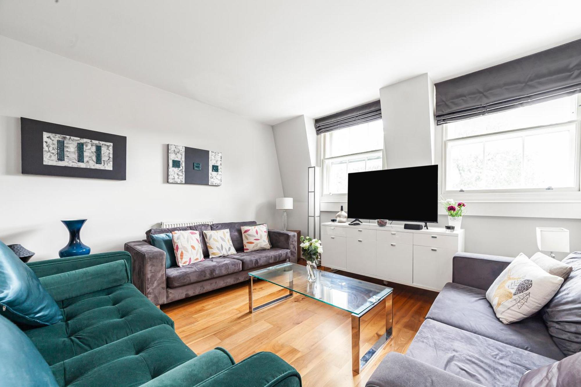 Deluxe Holborn Two Bedroom Apartment London Exteriör bild