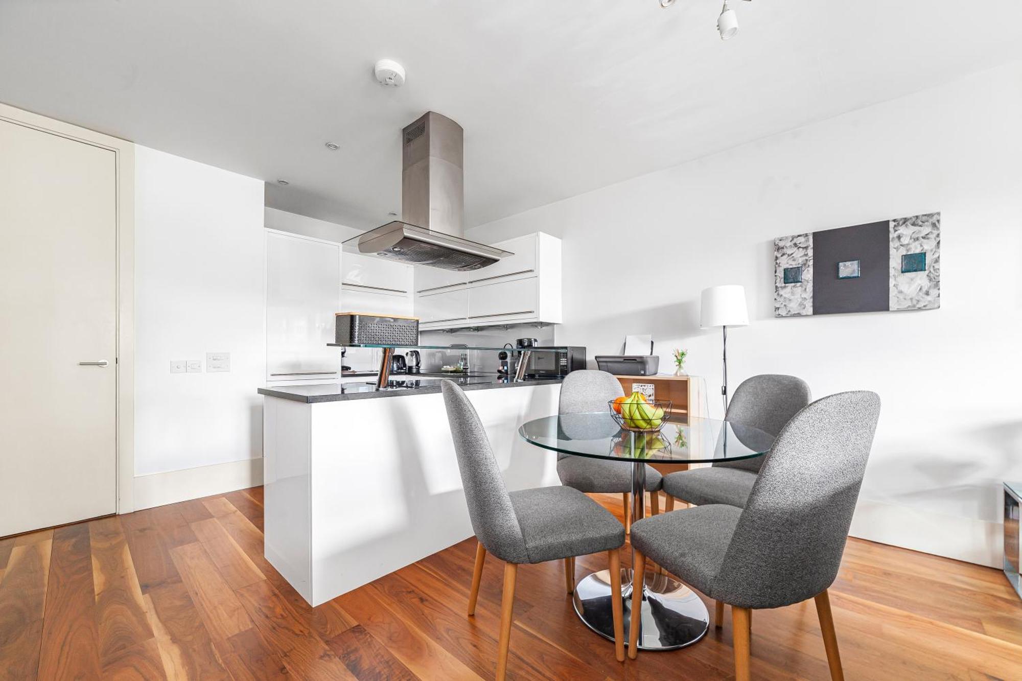Deluxe Holborn Two Bedroom Apartment London Exteriör bild